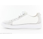 Baskets  Mustang FUTA Blanc / Argent